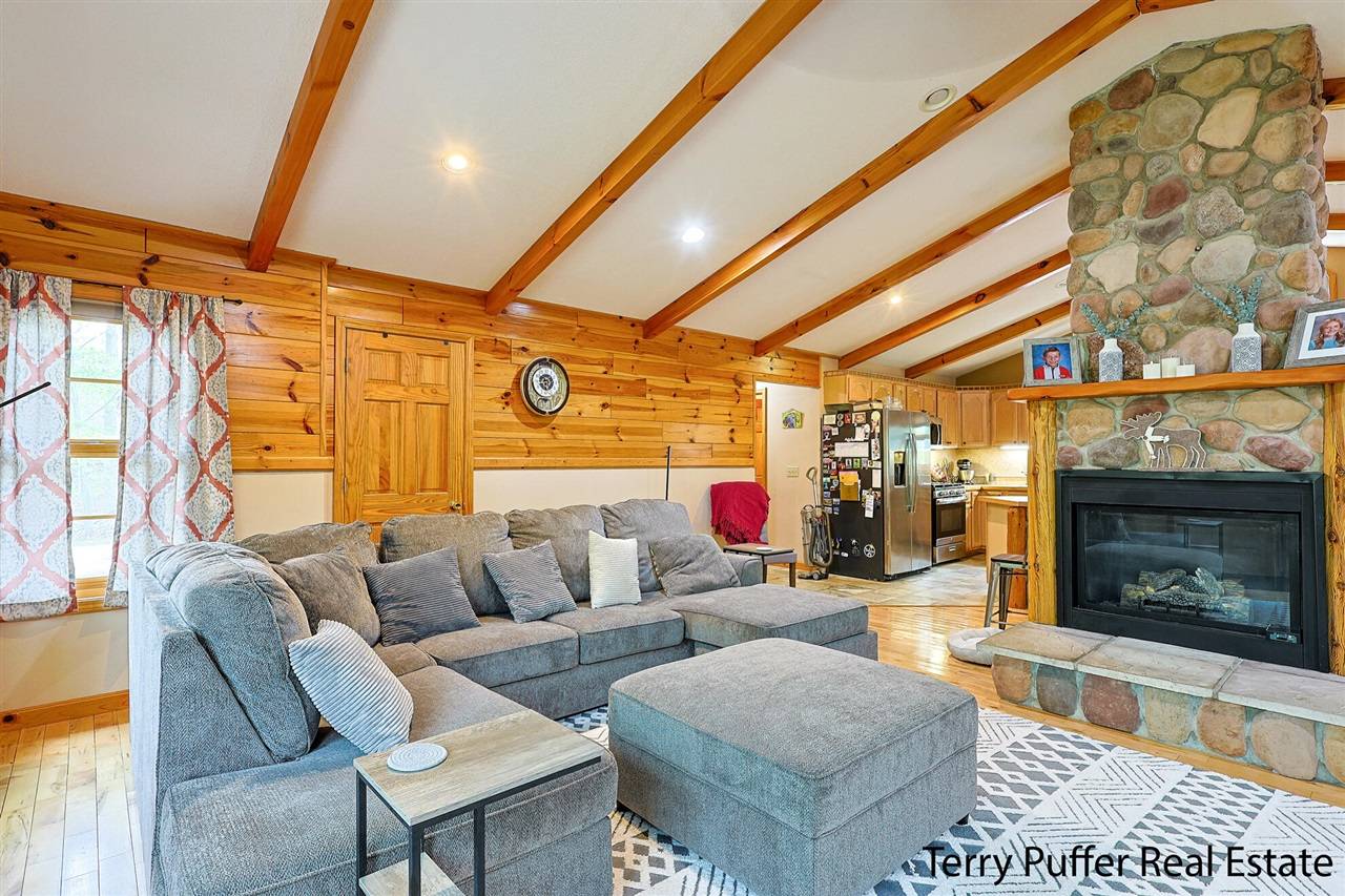 Gaylord, MI 49735-9026,6814 Whispering Pines Drive