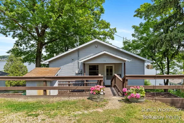 1725 Ottawa Trail, Hastings, MI 49058-9547