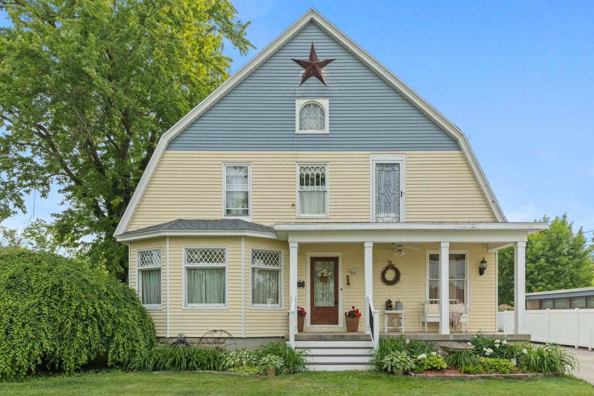3155 24th Avenue, Hudsonville, MI 49426-9656