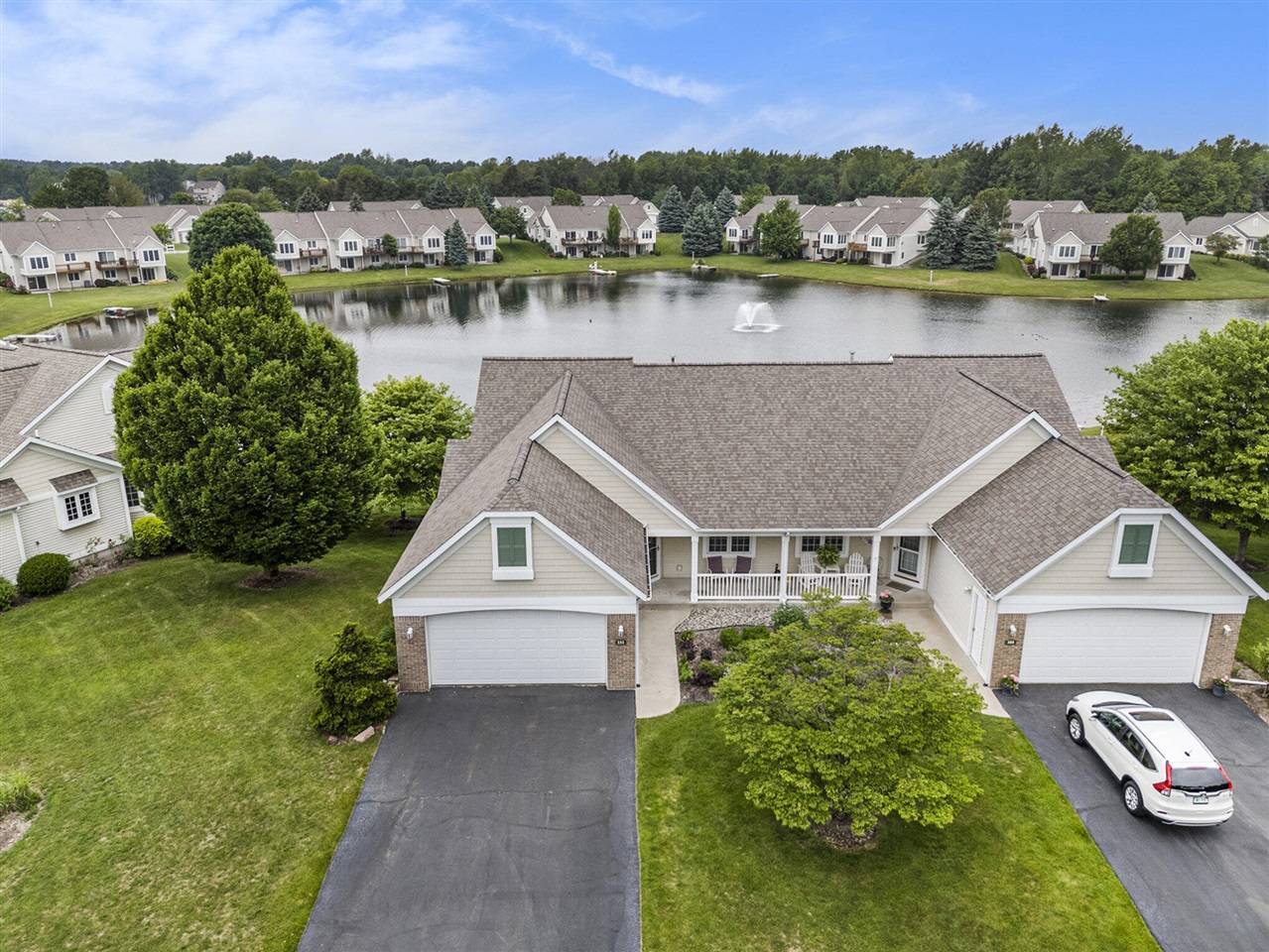 Holland, MI 49424,382 Timberlake