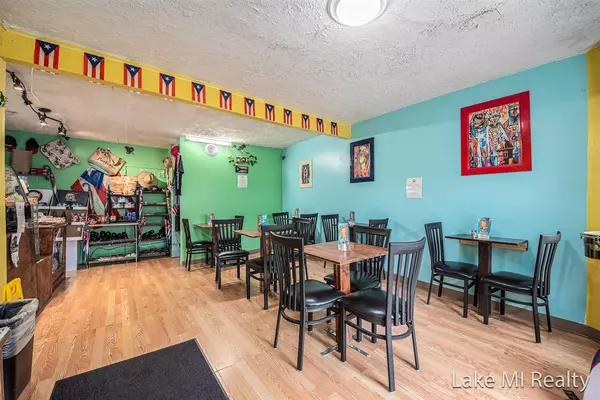 Grand Rapids, MI 49503-8131,1529 Cesar E. Chavez Avenue