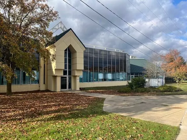 100 Eunice Avenue, Parchment, MI 49004