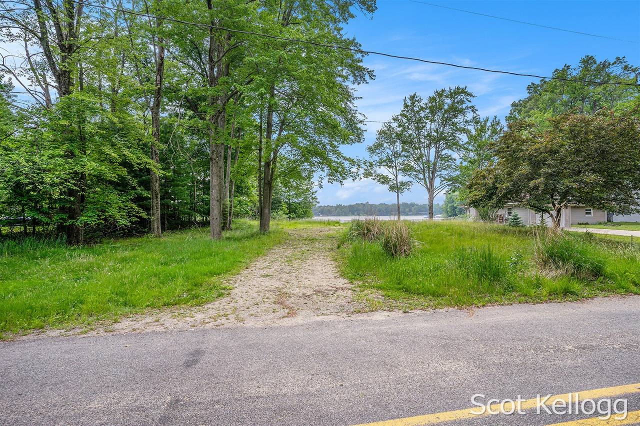 Gobles, MI 49055-8643,18870 E Brandywine Drive