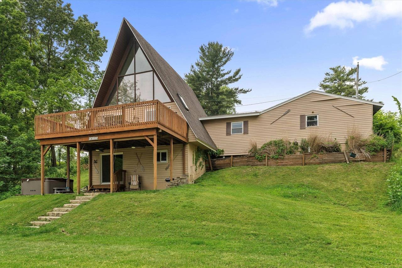 61855 Ochala Drive, Jones, MI 49061
