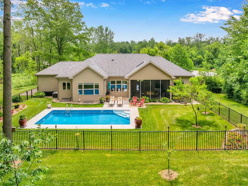 6143 Pheasant Court, Berrien Springs, MI 49103-8520