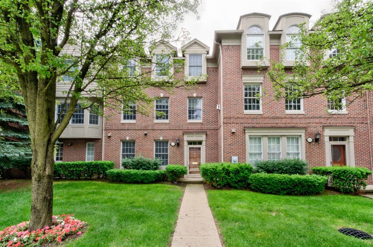 801 N Sherman Drive, Royal Oak, MI 48067-2256