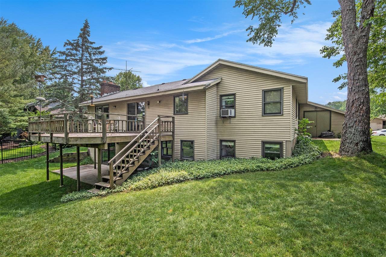 Grandville, MI 49418-2006,3924 Basswood Drive