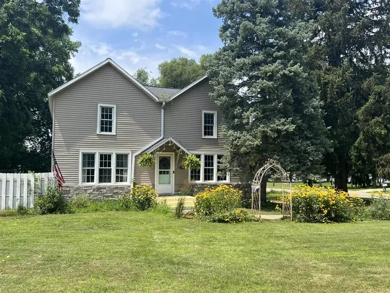 2106 Forest Drive, Portage, MI 49002-6443