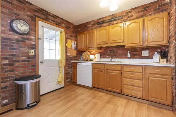 New Buffalo, MI 49117,18722 Park View Drive