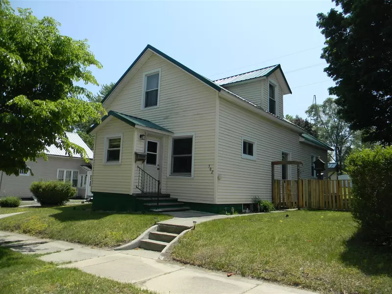 302 First Street, Ludington, MI 49431-2506