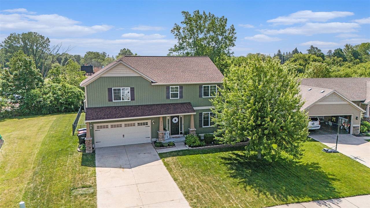 Caledonia, MI 49316-7551,9544 Scotsmoor Drive