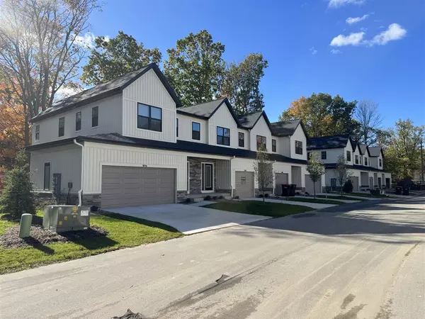 Holland, MI 49423,1968 S Shorewood Lane