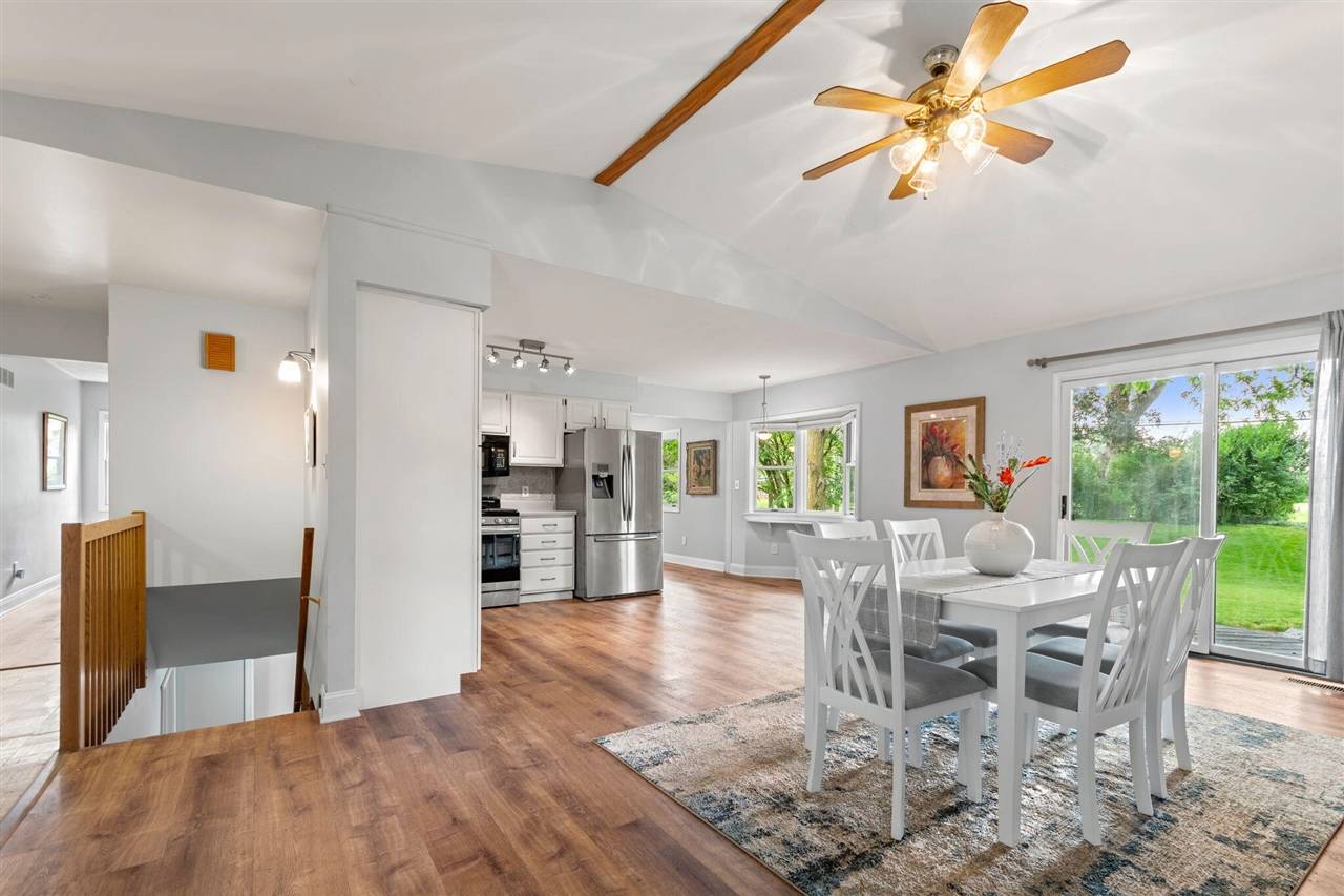 Saline, MI 48176-1063,749 Foxboro Court
