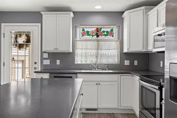 Norton Shores, MI 49441,5589 Sandalwood Court