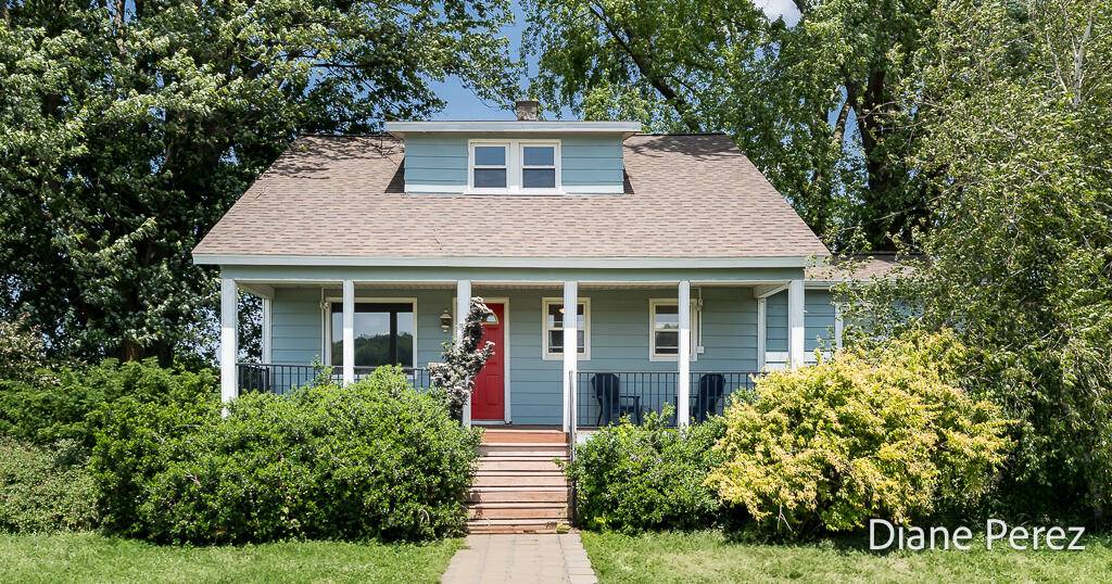 6447 Quincy Street, Zeeland, MI 49464-9512