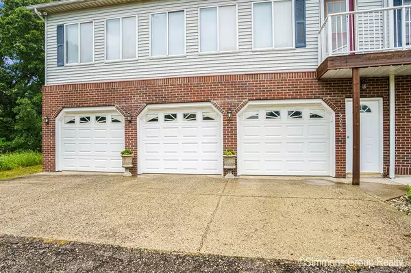 Belmont, MI 49306-9176,6249 Cannonsburg Road