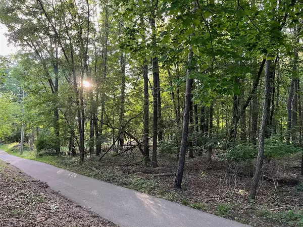 6761 Burton Street, Grand Rapids, MI 49546-6803