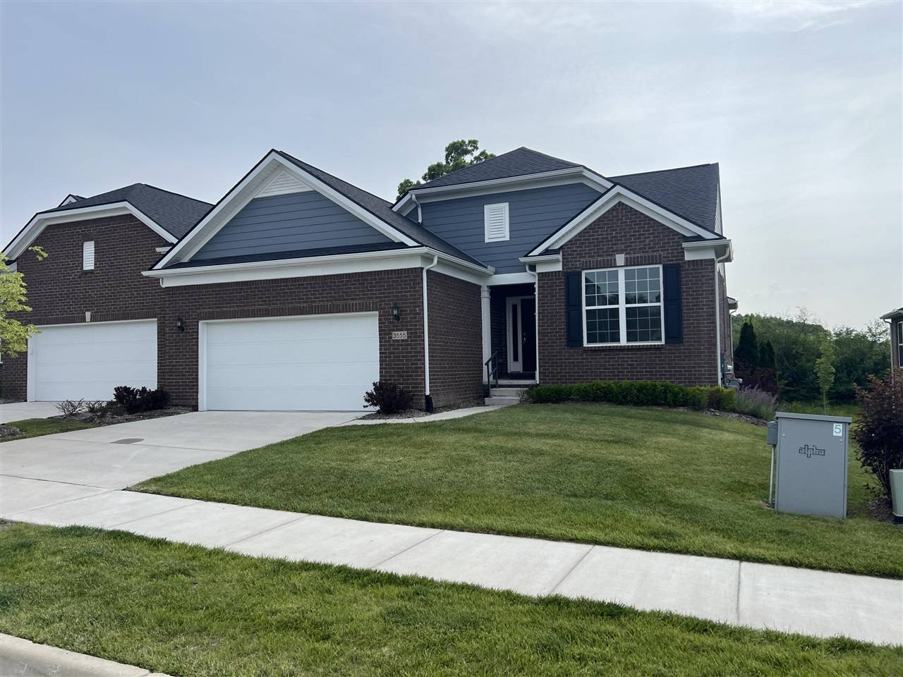 3555 Bella Vista Drive, Ann Arbor, MI 48108-2842