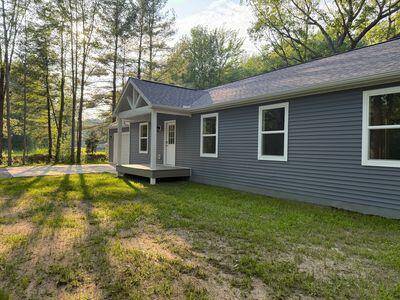 Midland, MI 48640,817 Sandow Road