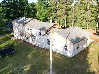 Farwell, MI 48622,3607 W Bawkey Road