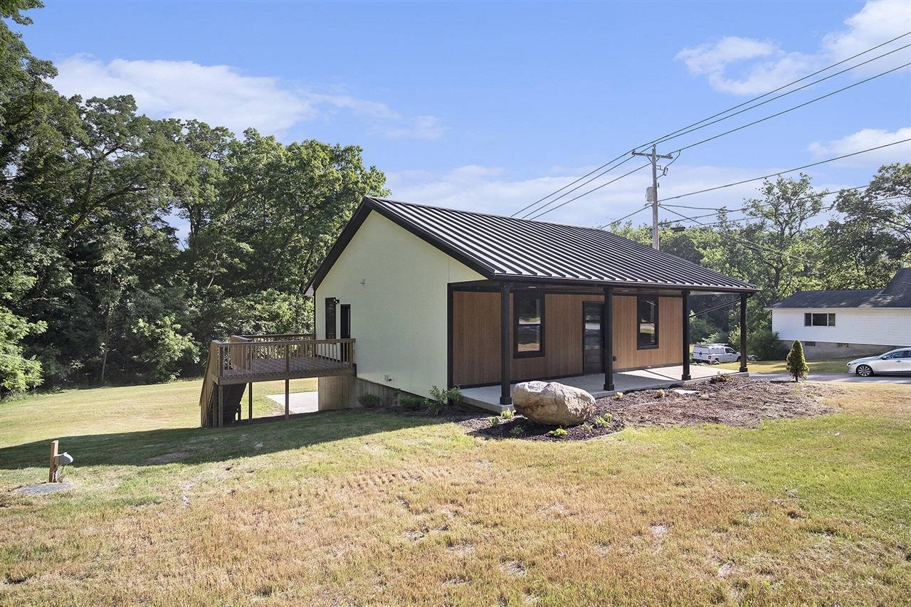 5289 Coit Avenue, Grand Rapids, MI 49525-1121