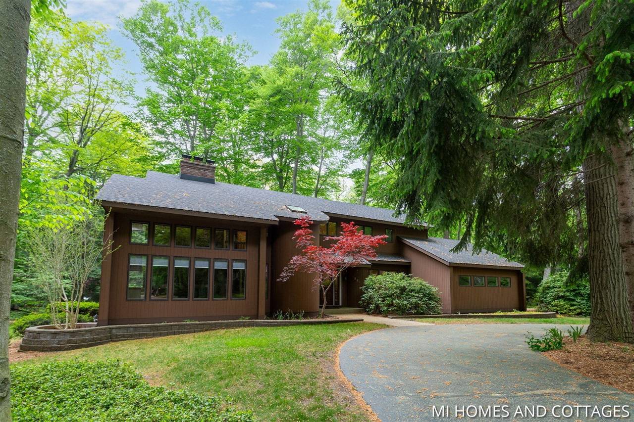 Holland, MI 49424,1220 Oakhampton Road