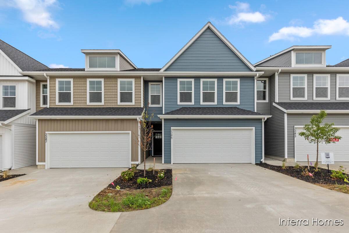 3345 Kings River Street, Wyoming, MI 49418-8822