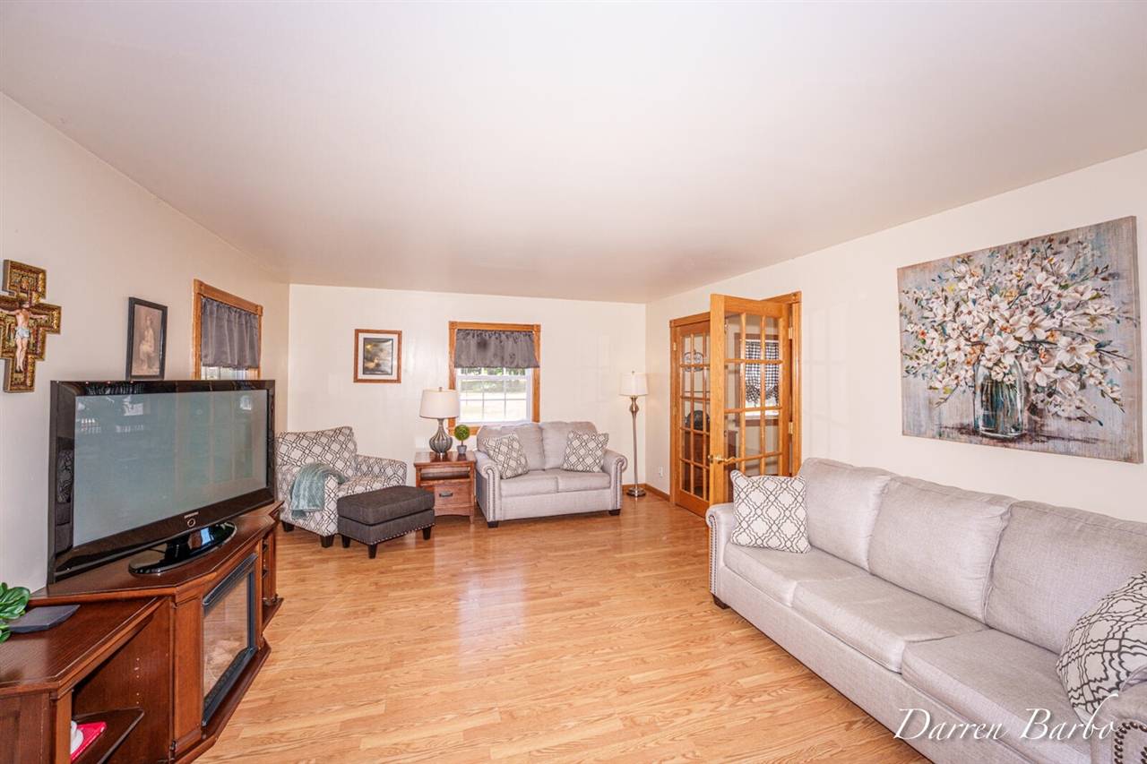 Grand Rapids, MI 49546-7402,2874 Burrwick Drive