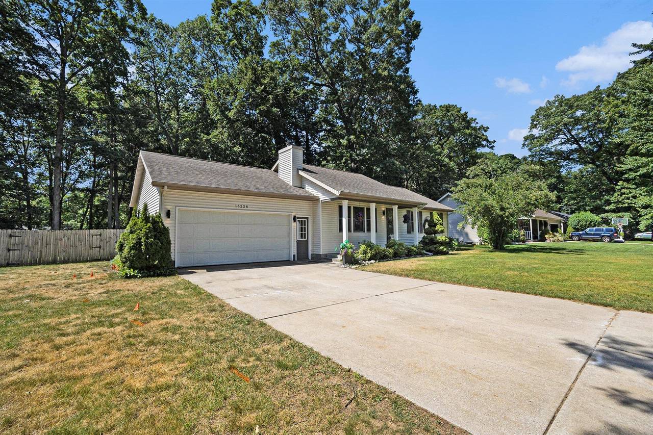 Grand Haven, MI 49417,15228 Arborwood Drive