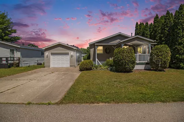 7286 Kildeer Lane, Ludington, MI 49431-9764
