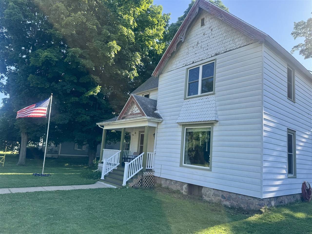 Schoolcraft, MI 49087-9174,319 N Robinson Street