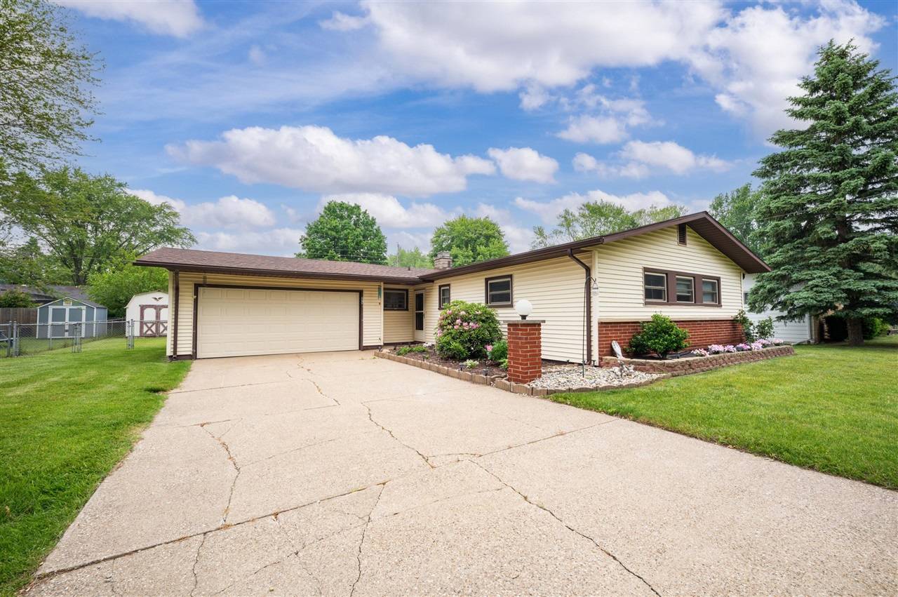 275 Benjamin Street, Benton Harbor, MI 49022-6808