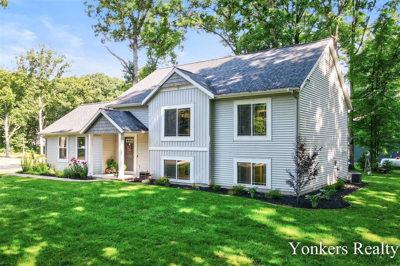 Dorr, MI 49323-9105,4005 Bullseye Lane