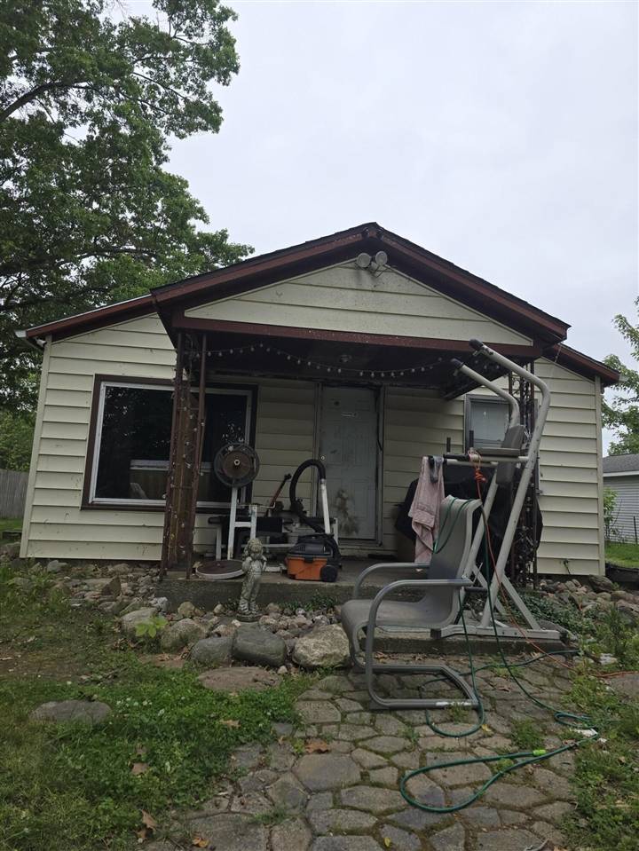 Mendon, MI 49072-9517,23703 River Run Road