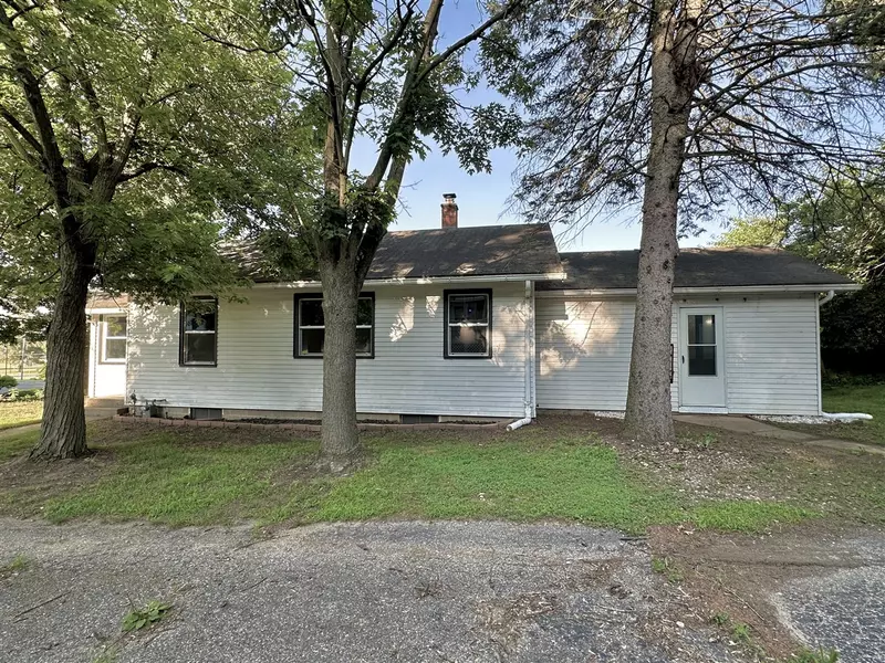 758 E Roosevelt Avenue, Battle Creek, MI 49017-5495
