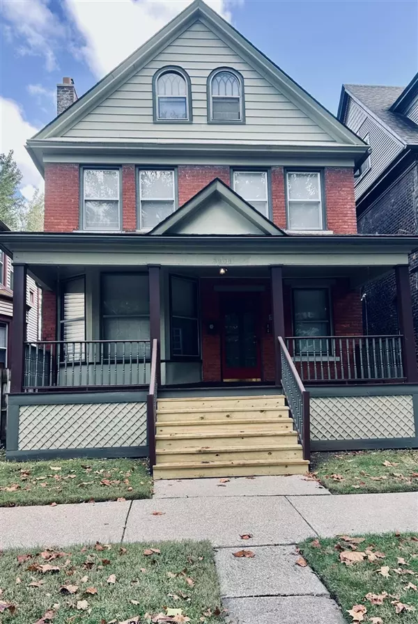5208 Commonwealth Street, Detroit, MI 48208-1725