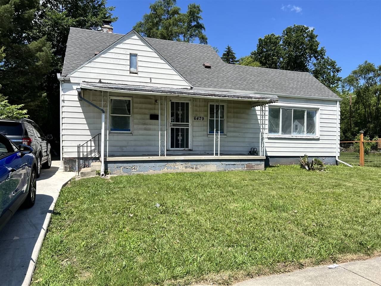6479 Minock Street, Detroit, MI 48228-3995