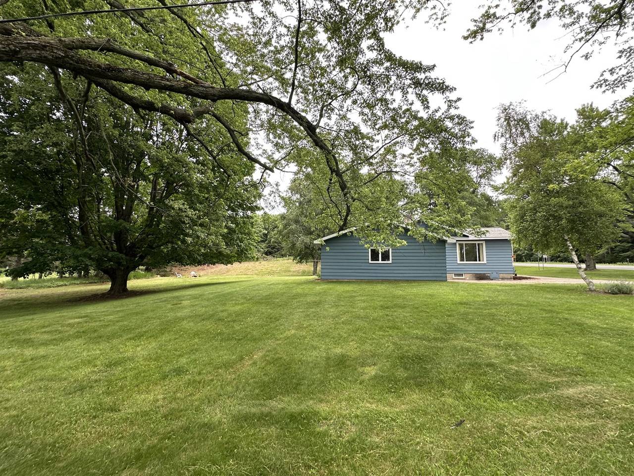 Manistee, MI 49660,1978 Lakeshore Road