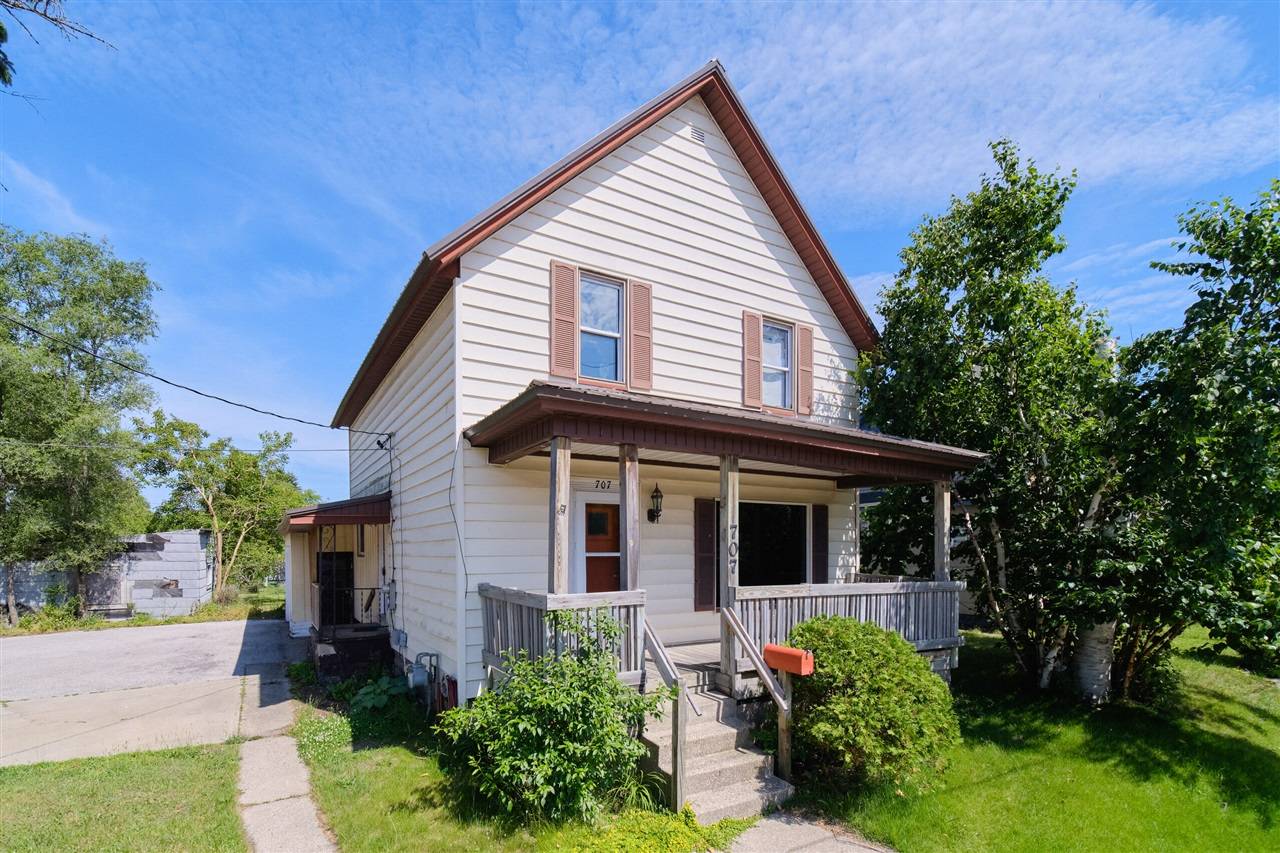 707 Cypress Street, Manistee, MI 49660-1947