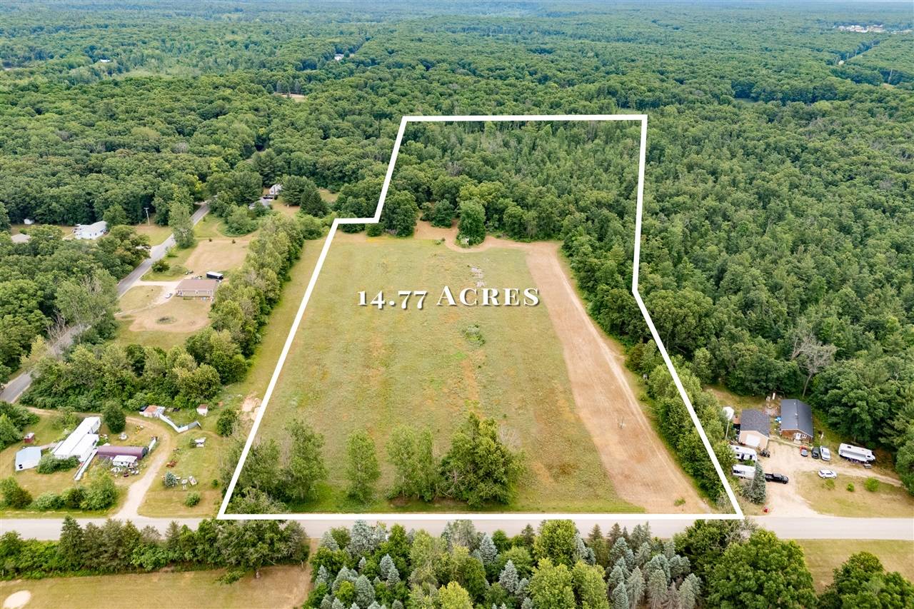7896 Basswood Drive, Newaygo, MI 49337-9284