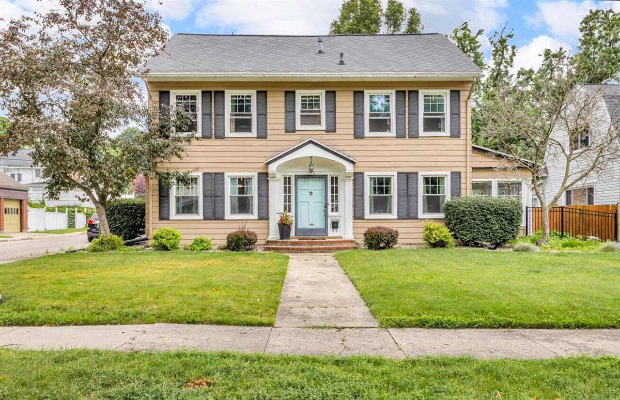 756 Crescent Road, Jackson, MI 49203-3965