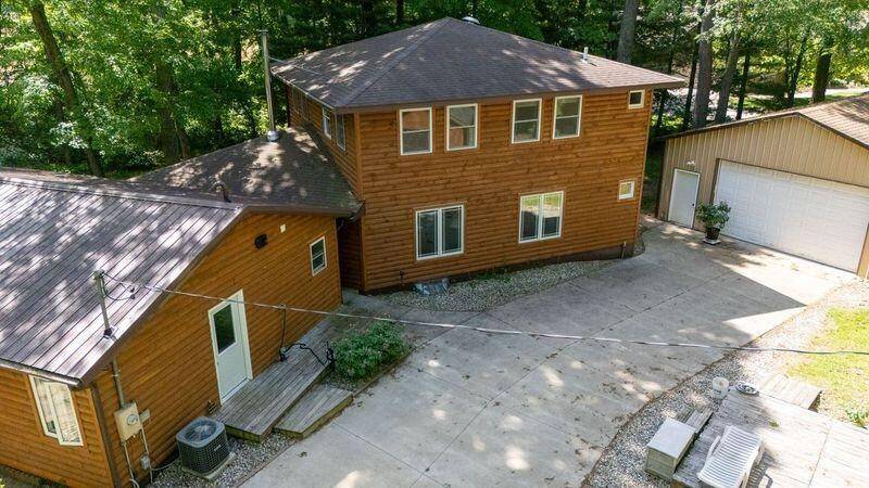 Decatur, MI 49045-9147,48561 Hill Drive