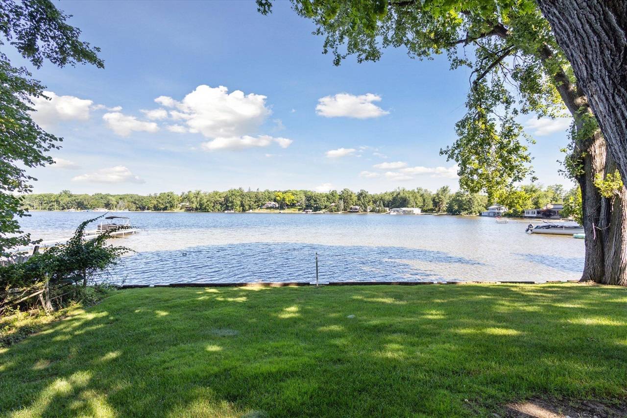 Jackson, MI 49203-5609,6076 Browns Lake Road