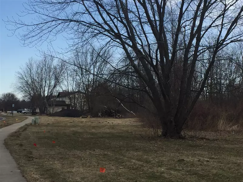 541 Century Lane, Holland, MI 49423-4288