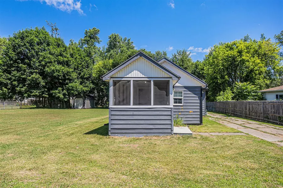 313 Fulton Street, Buchanan, MI 49107