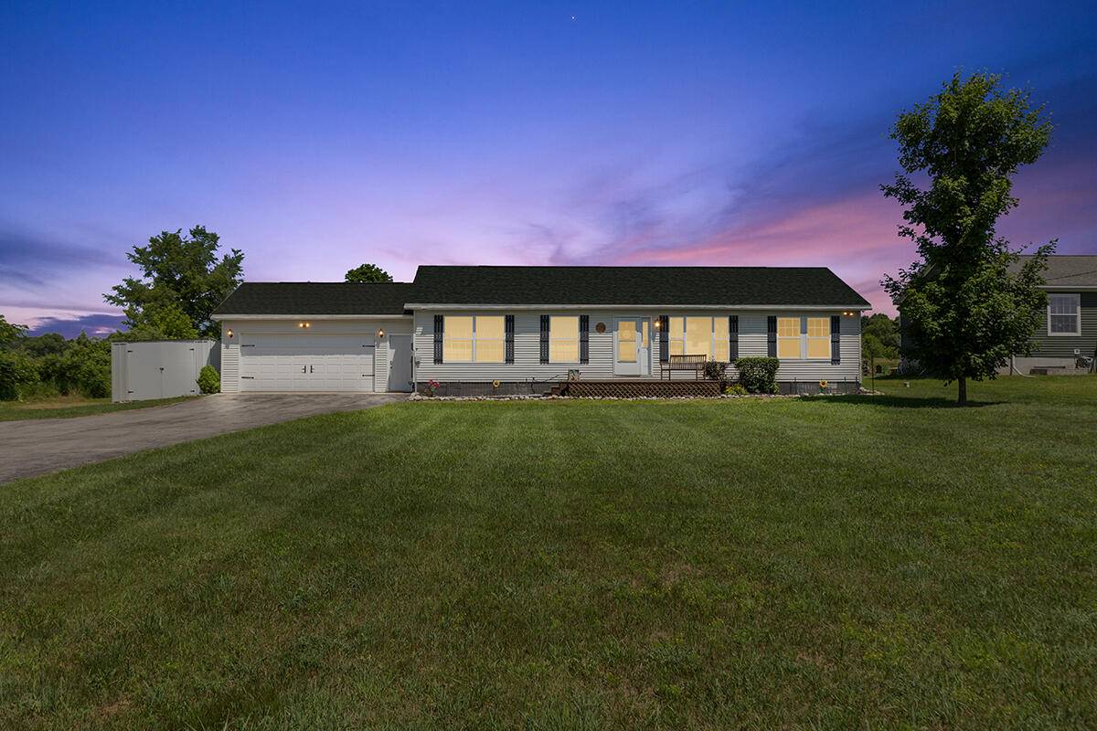 7241 Cherry Avenue, Kewadin, MI 49648-8926