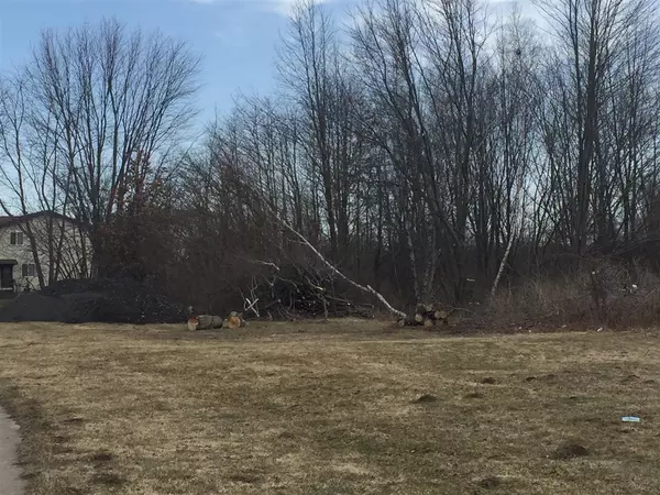 561 Century Lane, Holland, MI 49423-4288