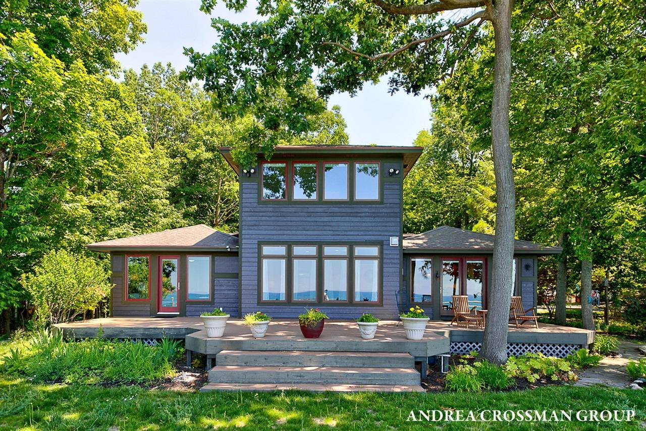 South Haven, MI 49090,1228 Shore Crest Drive