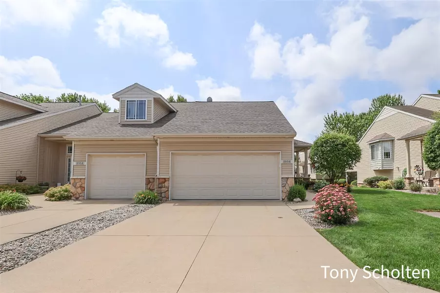 2956 Pebblestone Drive, Hudsonville, MI 49426-8769