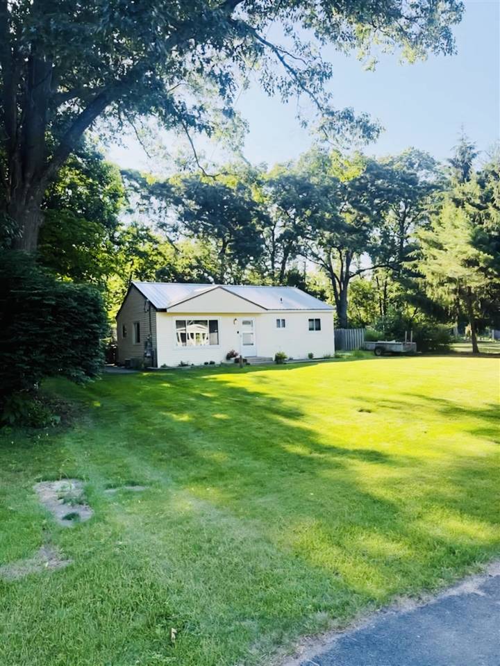 9275 Besser Court, Montague, MI 49437